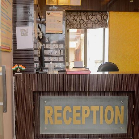 Hotel National Mumbai Luaran gambar