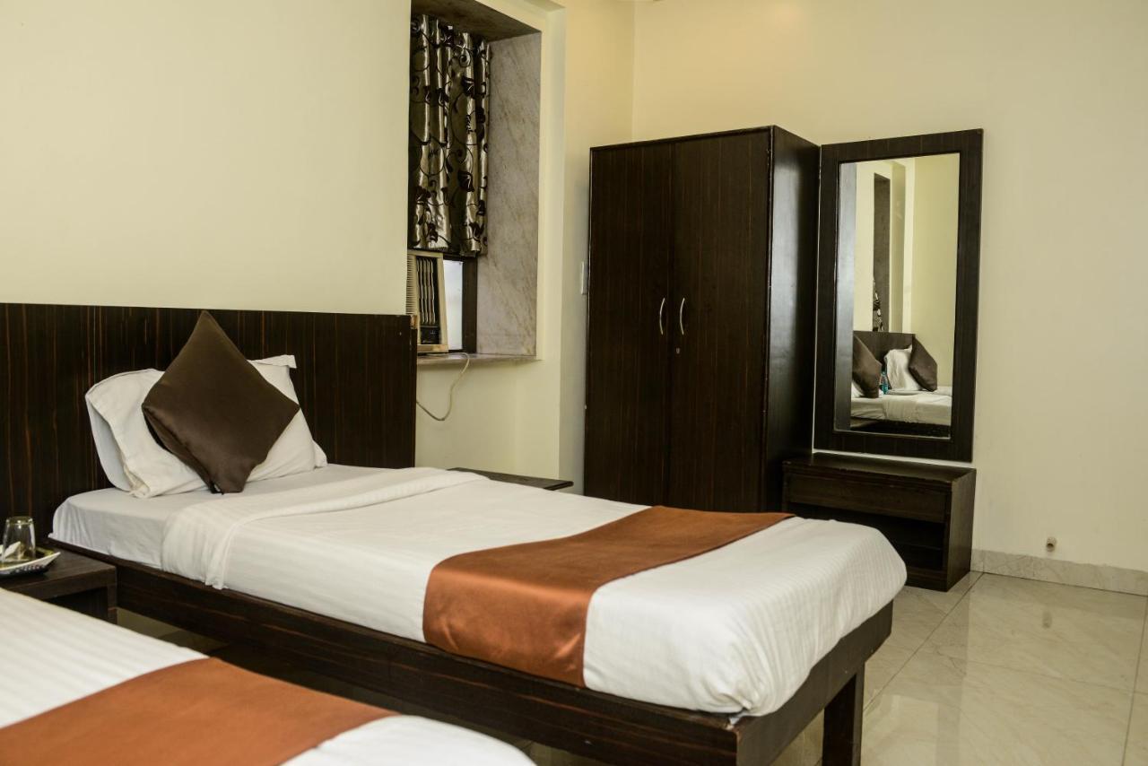Hotel National Mumbai Luaran gambar
