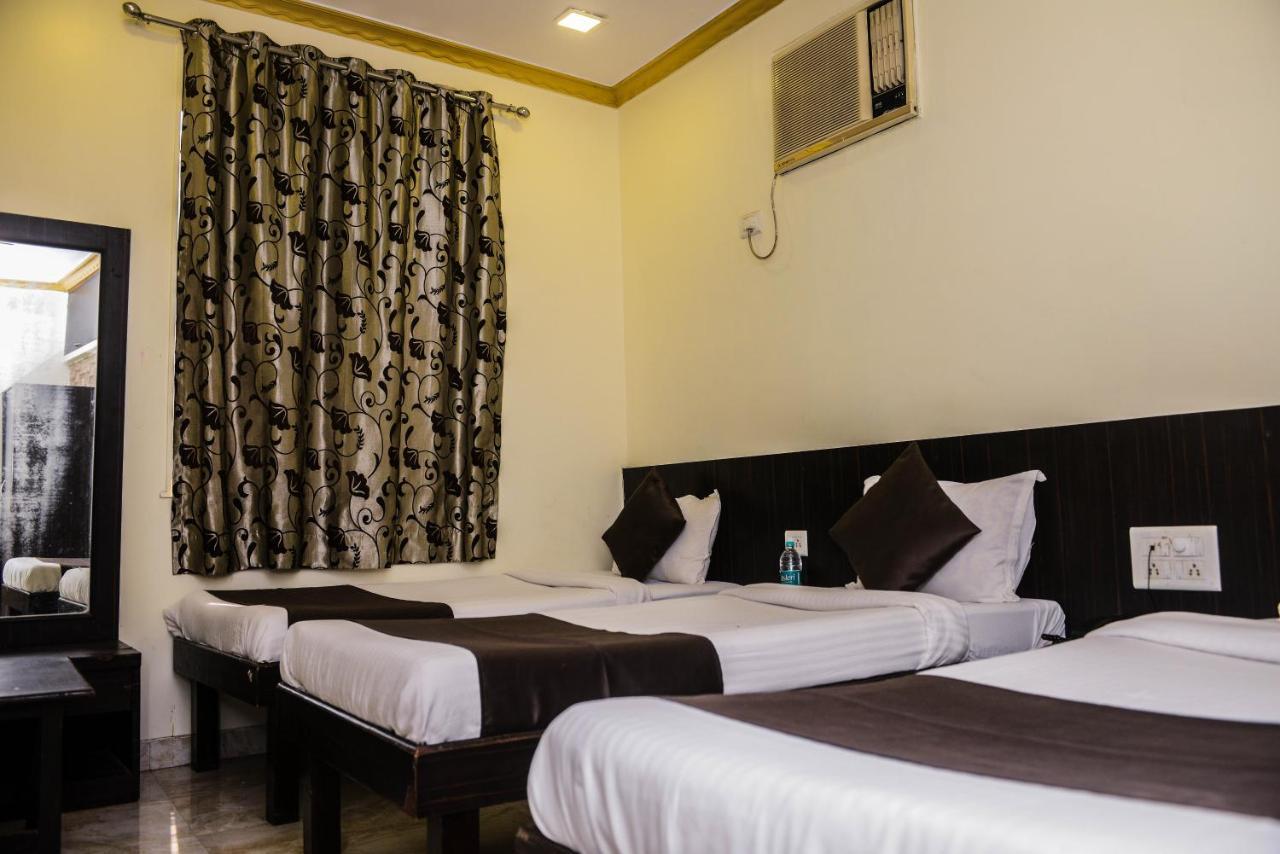 Hotel National Mumbai Luaran gambar