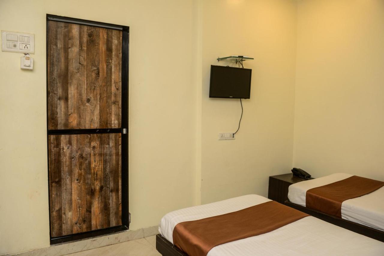 Hotel National Mumbai Luaran gambar