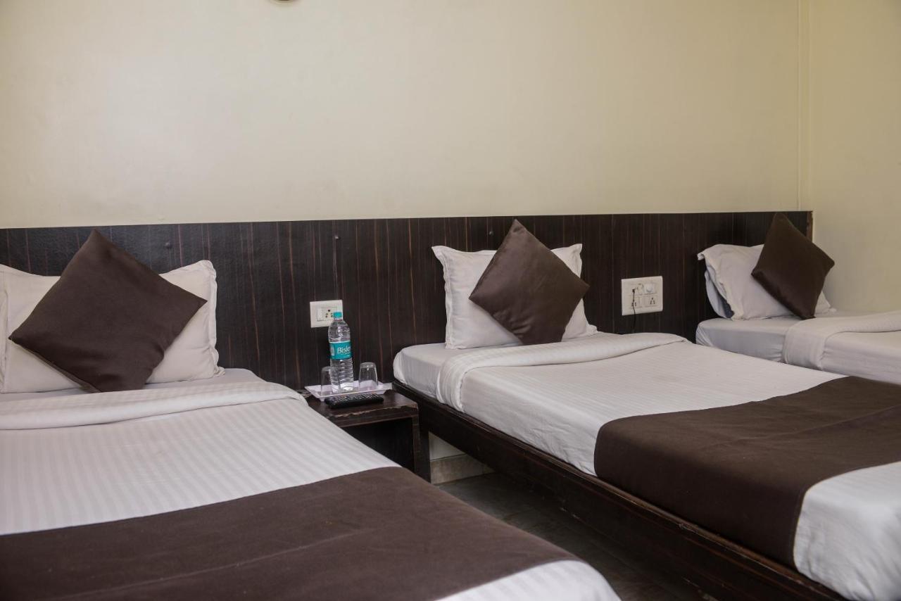 Hotel National Mumbai Luaran gambar